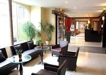 アンドレ ラタン パリ