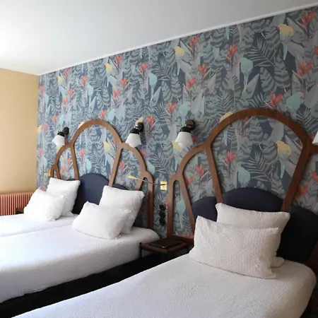 アンドレ ラタン 3*