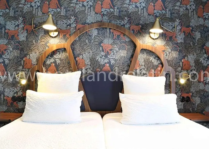 André Latin 3* Parigi