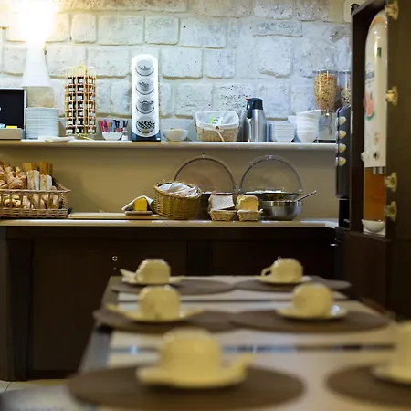 Hotel Andre Latin