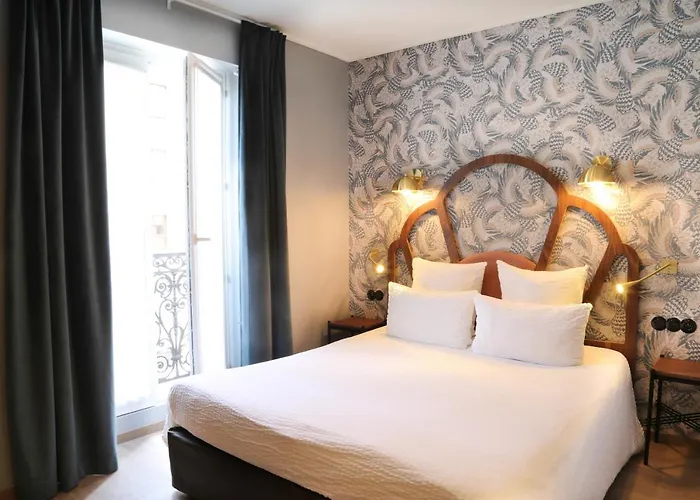 André Latin 3* Parigi